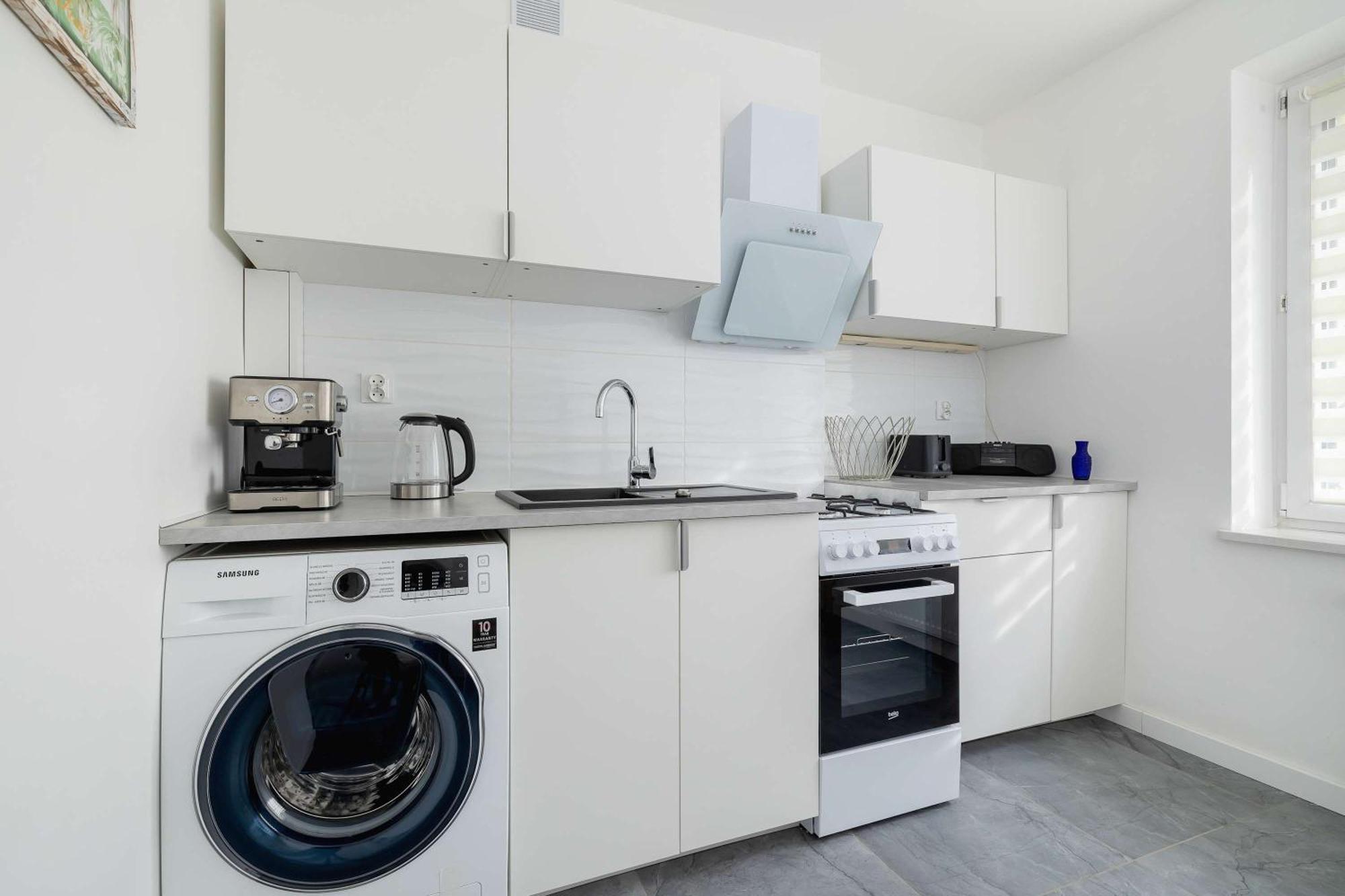 Colorful Studio Near The Spodek Arena In Katowice By Noclegi Renters Bagian luar foto